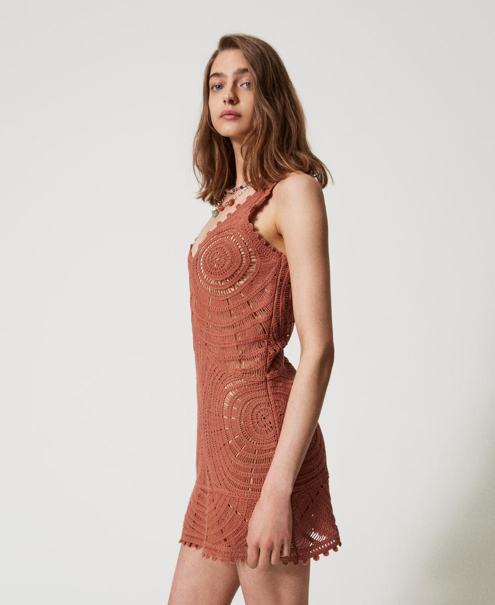 Short sleeveless crochet knit dress Woman, Brown | TWINSET Milano