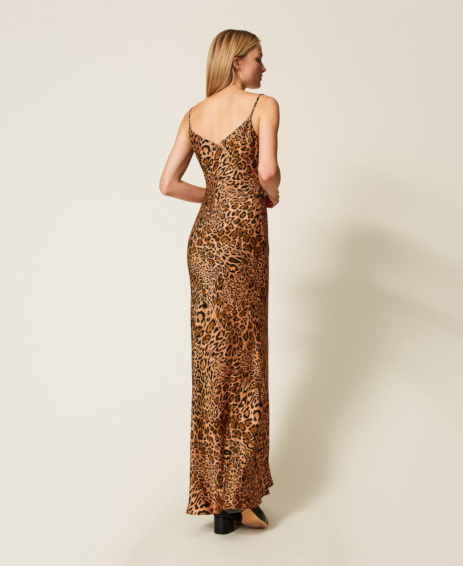 Long jacquard dress with animal print Coffee/Land Brown Animal Print Woman 252TP2477_12737_03