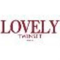 T-Shirt in Regular-Fit mit Flockdruck Off White / Lovely Red Ruby M&auml;dchen 13865_C