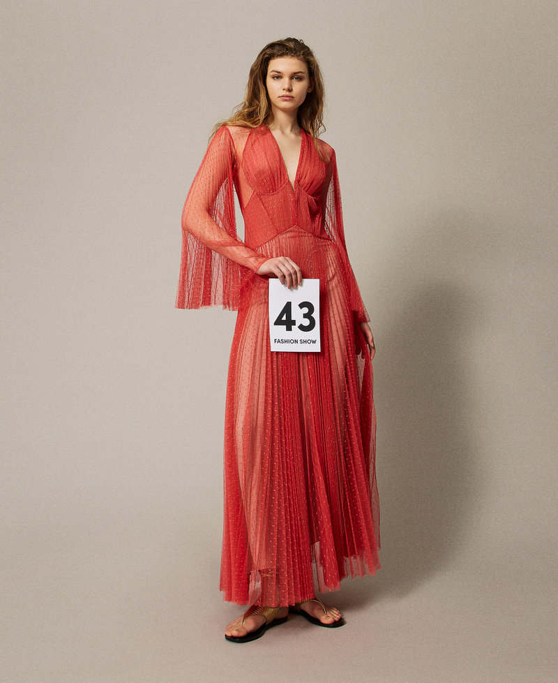 Abito lungo in tulle pliss&eacute;