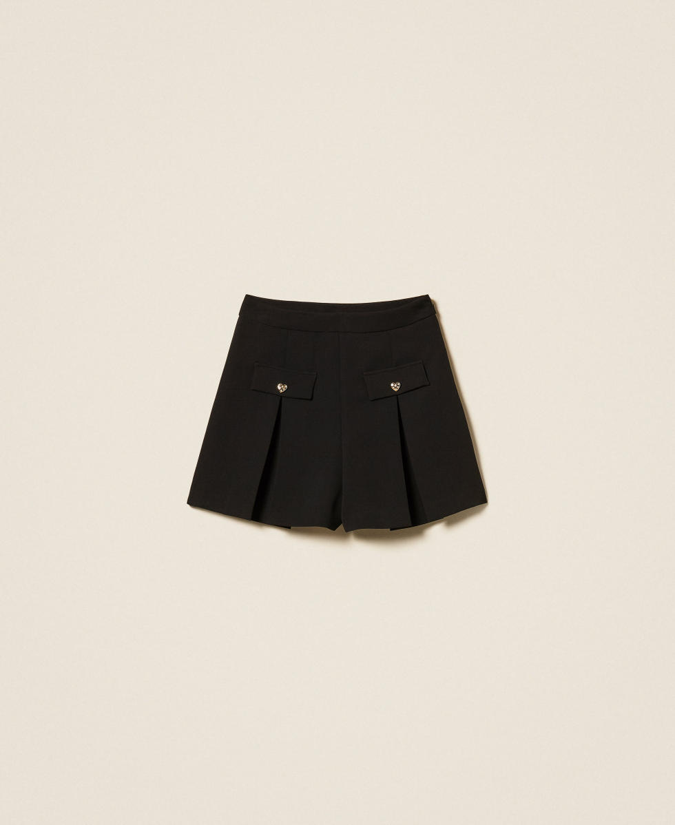 Cr&ecirc;pe shorts with heart-shaped buttons Black Woman 262TP2042_00006_S0