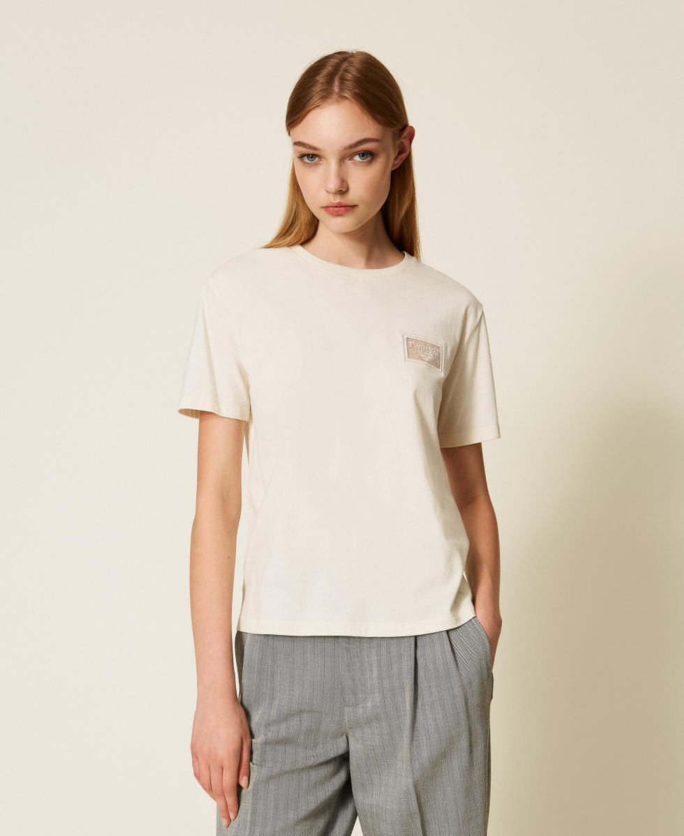 Camiseta de corte regular con bordado y logotipo N&aacute;car Mujer 252TP2051_00059_01