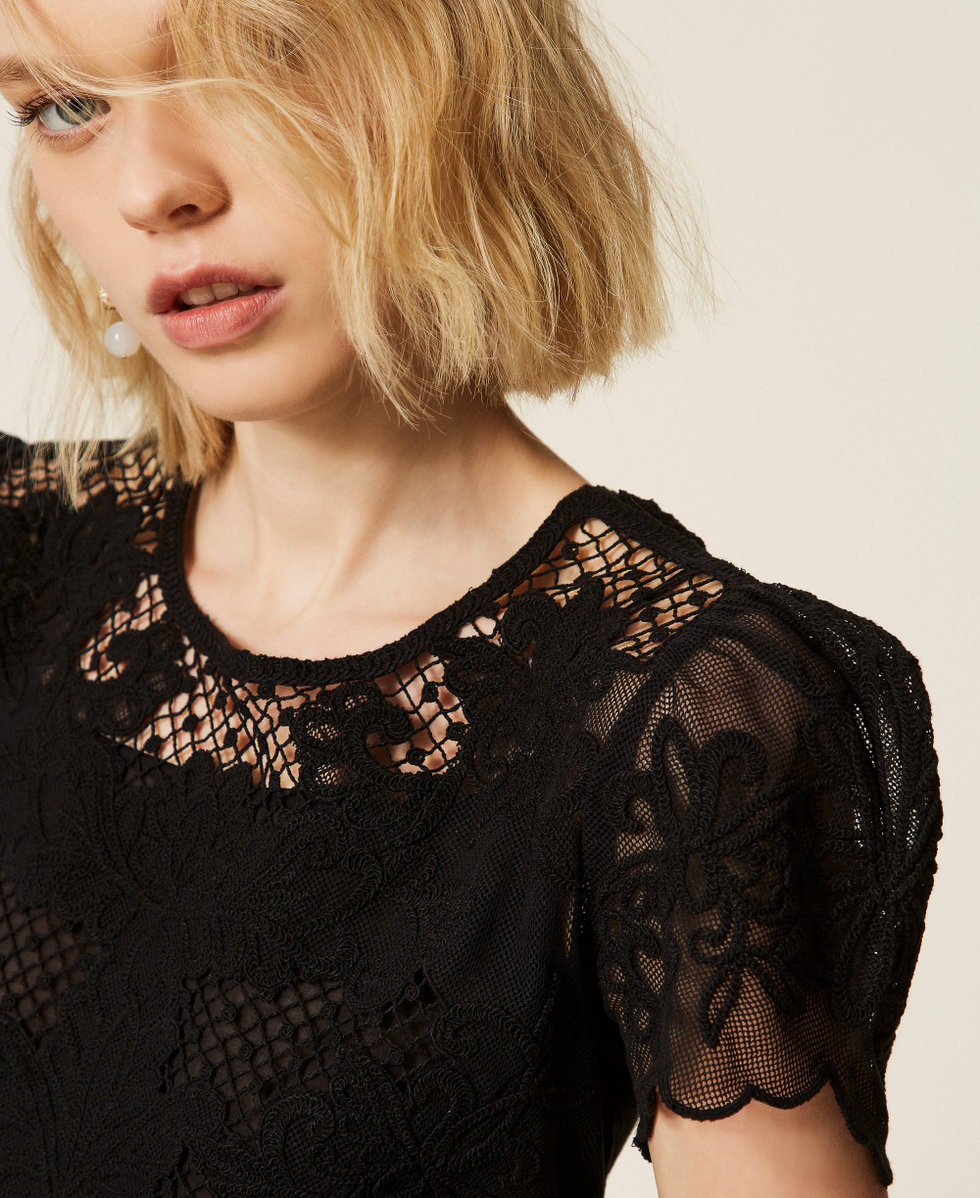 Muslin blouse with embroidery Black Woman 261TP2581_00006_04