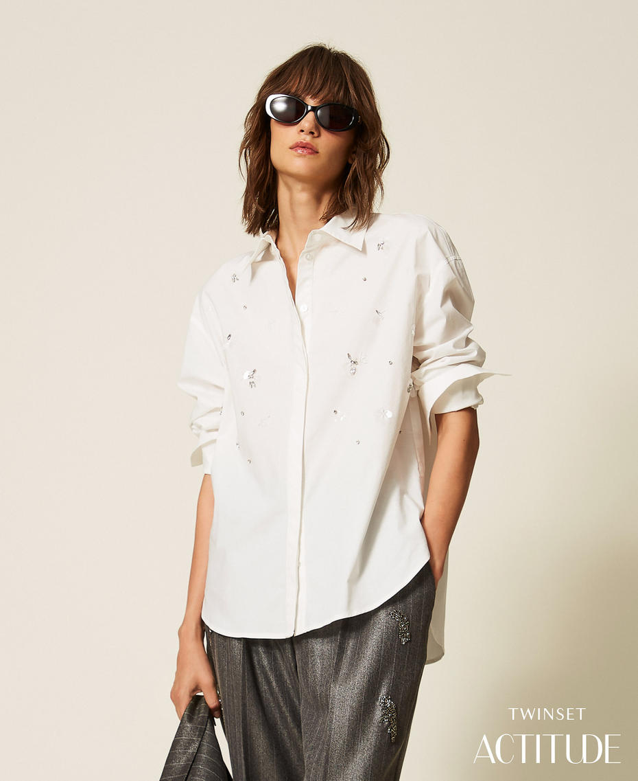 Camicia in popeline con ricamo Off White Donna 262AP2322_00526_PA