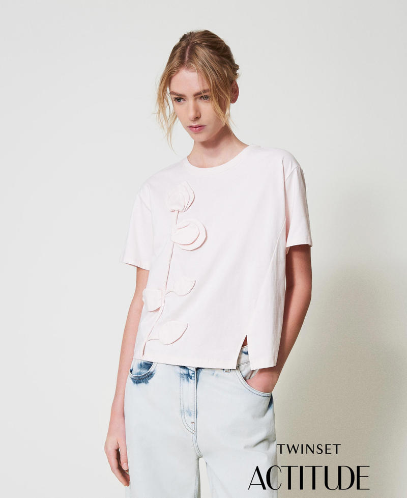 T-shirt with hand embroidery Tender Pink Pink Woman 251AP2460_00619_PA