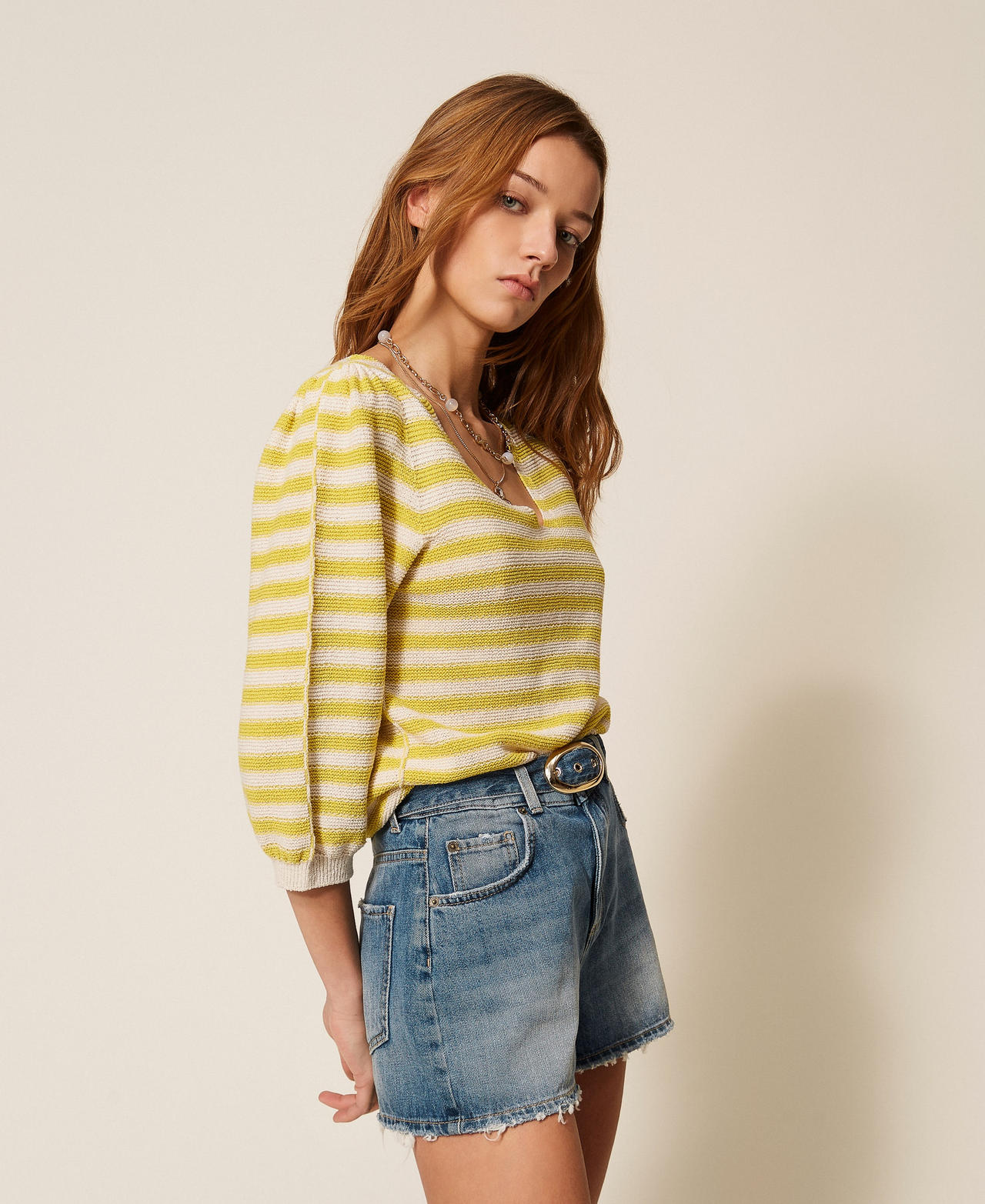 Two-tone striped seamless jumper Parchment Beige/Limeade Yellow Stripes Woman 261TP3220_13381_02