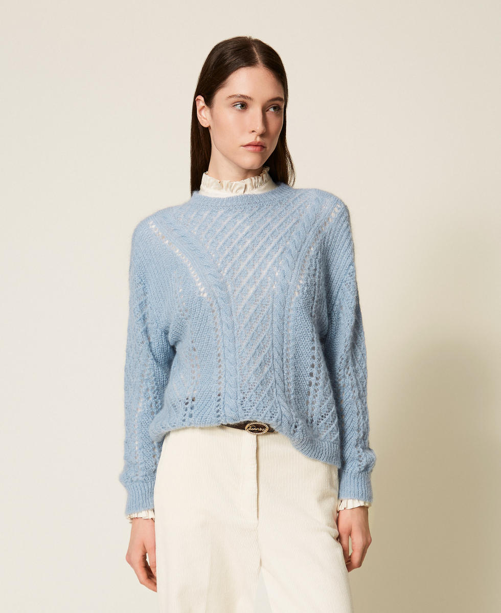 Pullover aus Mohairmischung mit Lochmuster Helles Blue Jasmine Frau 252TT3201_12940_02