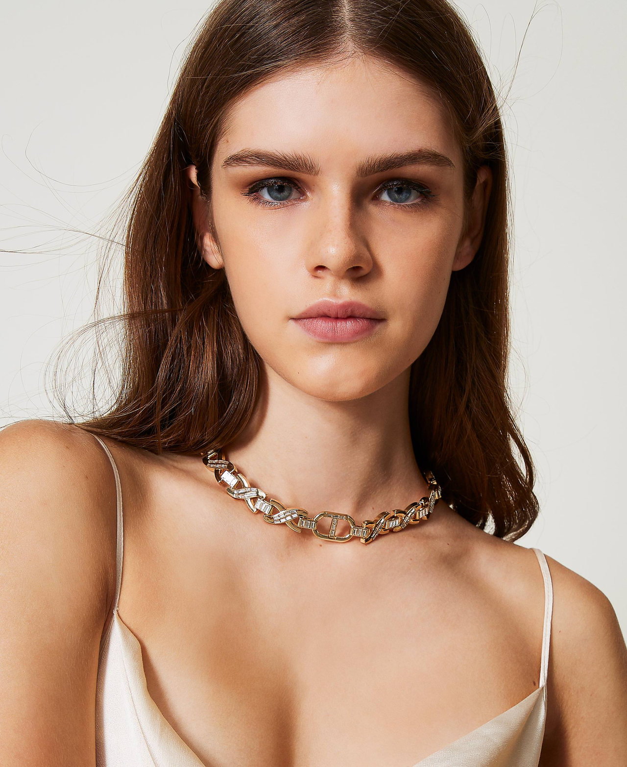 Choker necklace with rhinestones and Oval T New Gold Woman 242TO5330_10630_0S