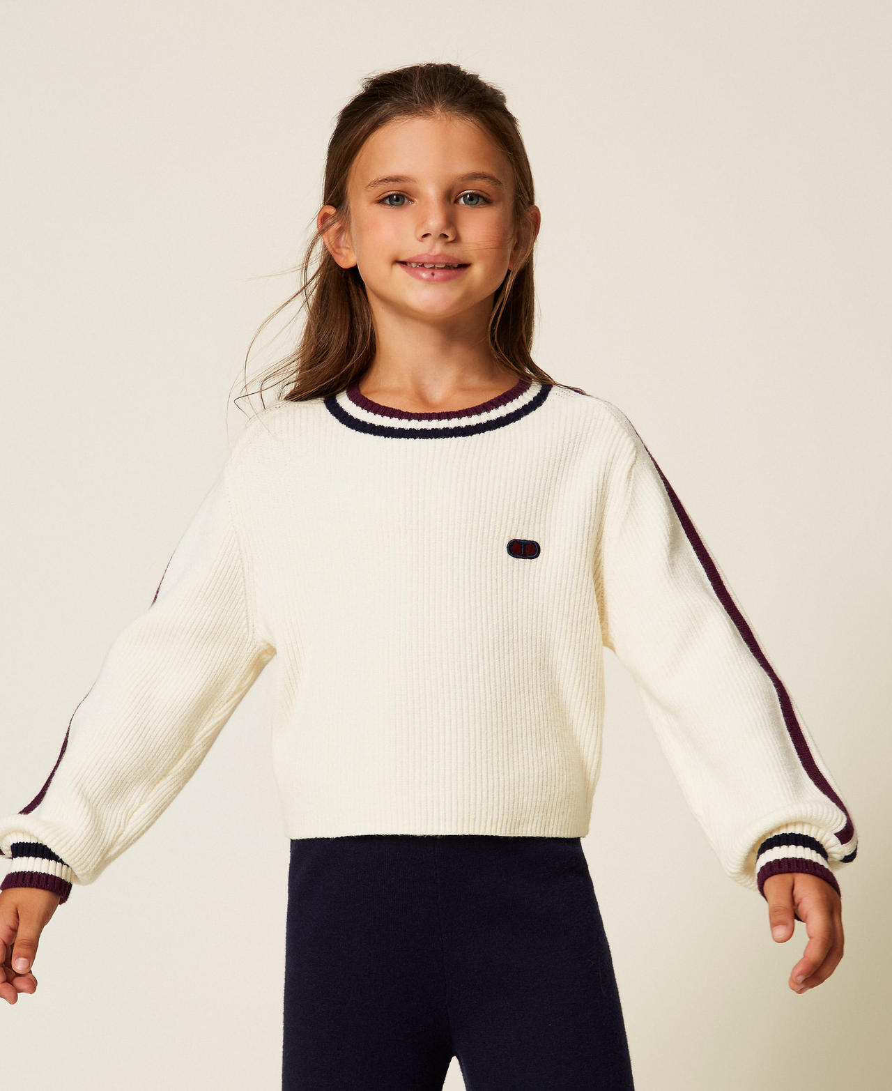 Jersey acanalado con bandas bicolor Blanco Papiro Ni&ntilde;a 252GJ3030_00435_01