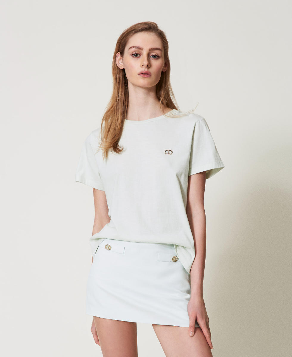 T-shirt with a rhinestone Oval T logo