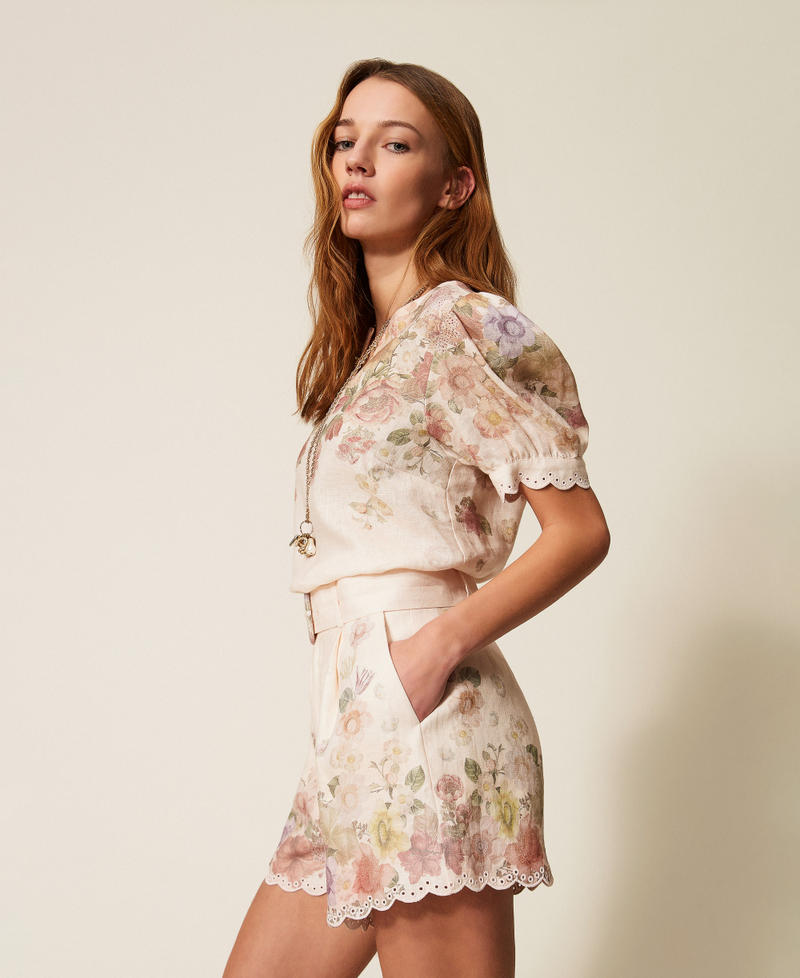 Linen floral shorts with embroidery Wildflowers Pastel Colour Print Woman 261TT2572_13588_02