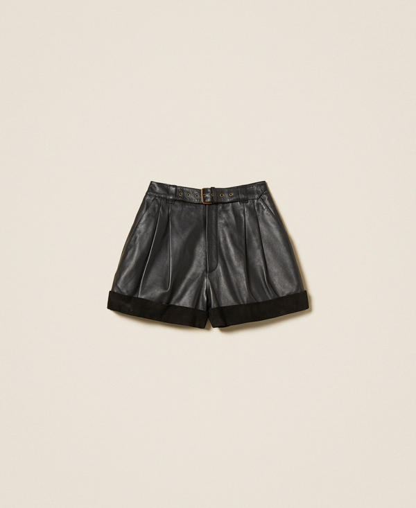 Leather shorts with belt