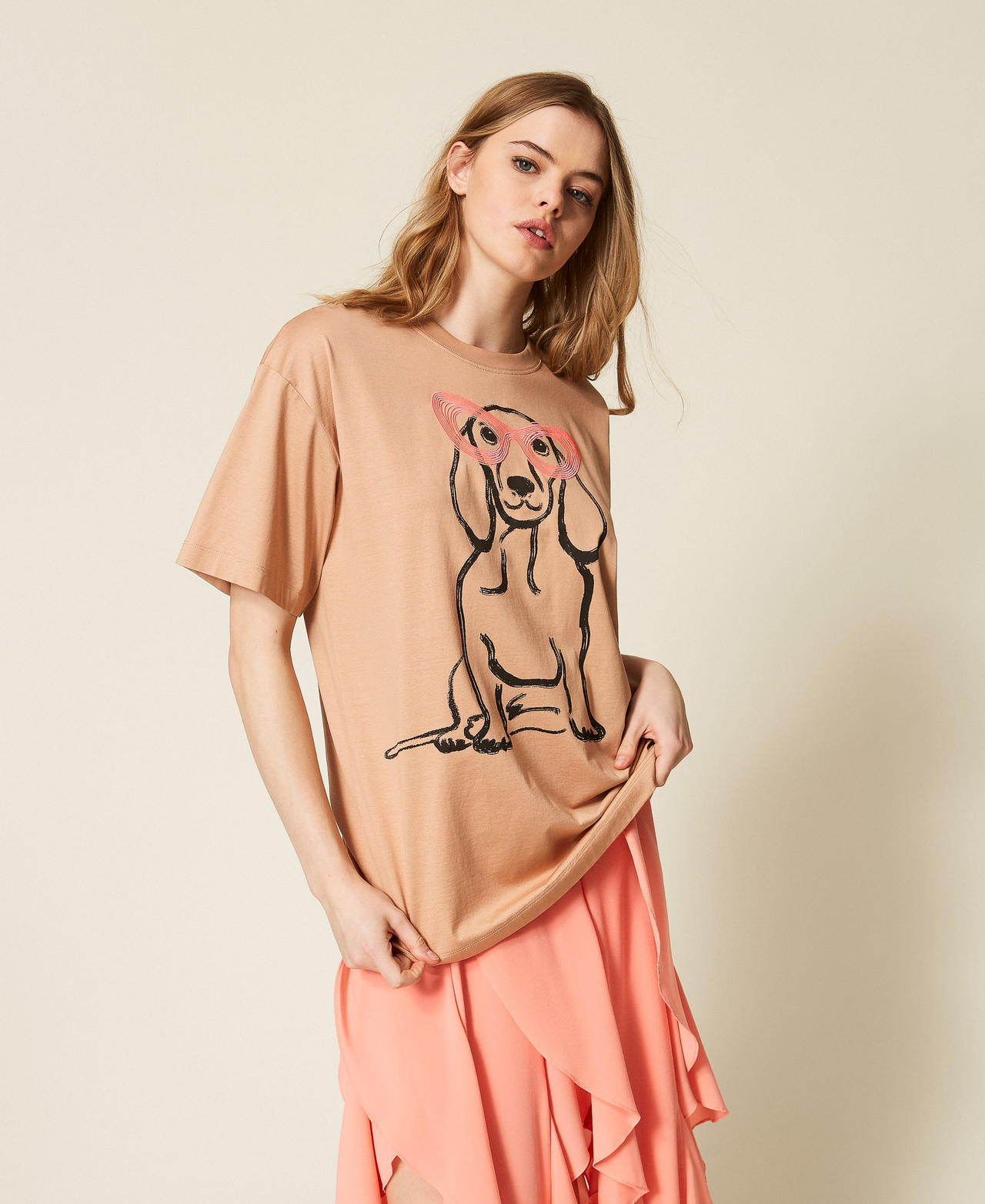 MYFO oversize T-shirt with print and embroidery Dachshund Nude Beige Woman 261AQ2010_13570_01