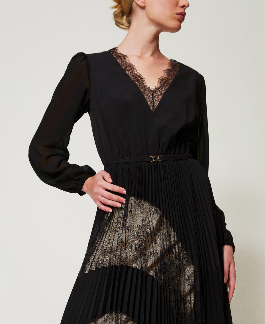 Long pleated georgette dress with lace Black Woman 251TP2780_00006_04