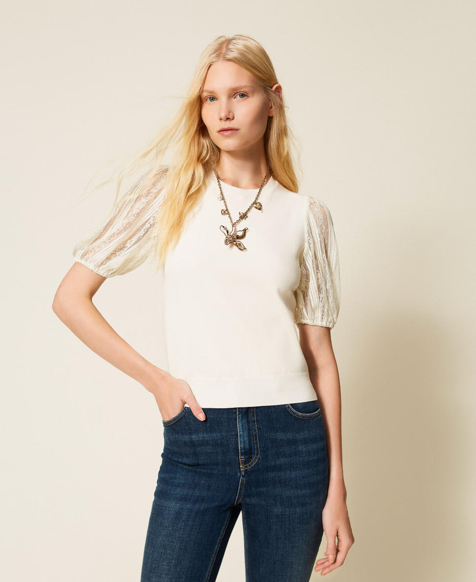 Short sleeve jumper with lace Mother Of Pearl Woman 261TP3431_00059_01