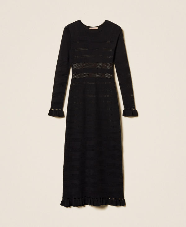 Long knit dress with ruffles