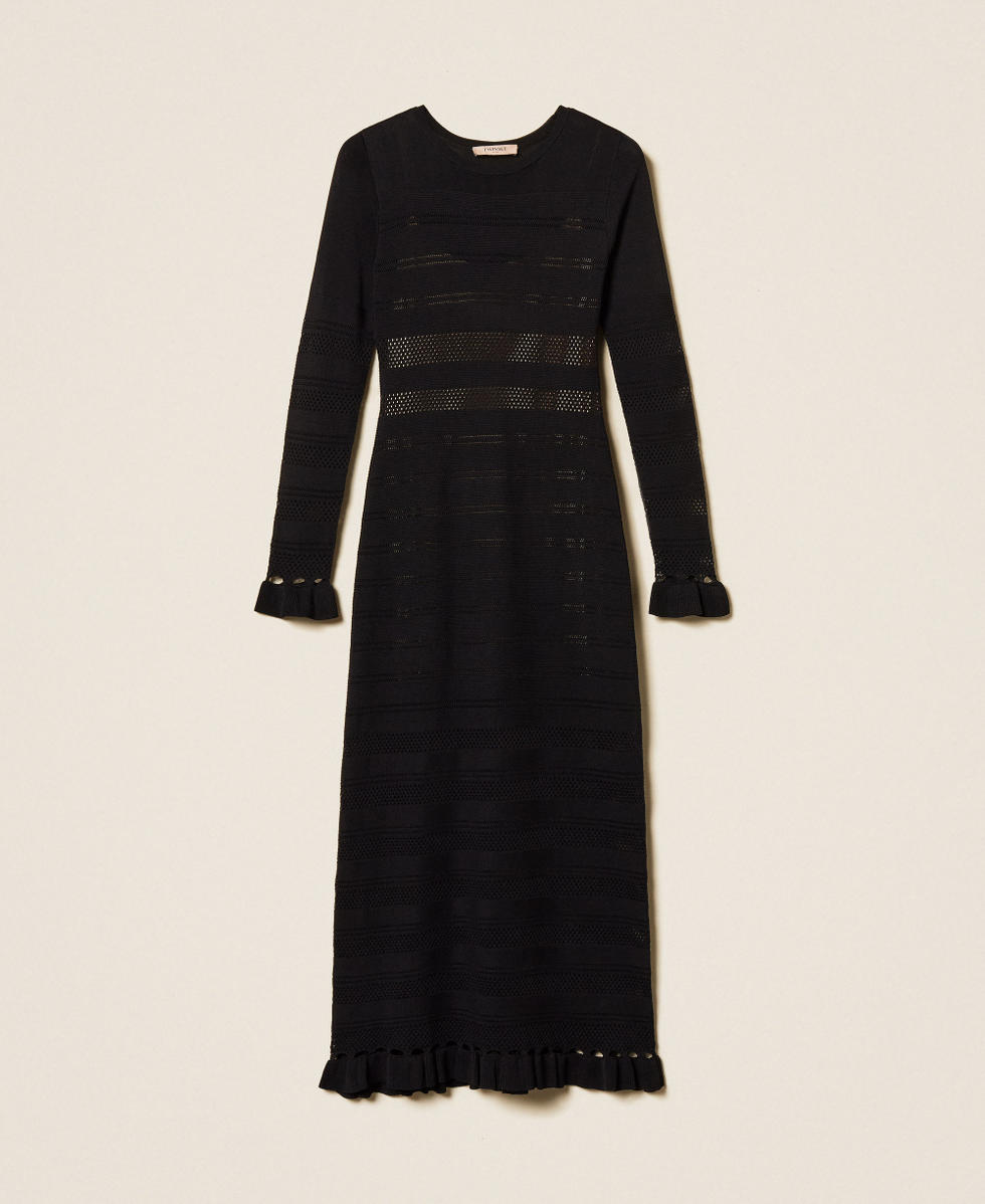 Long knit dress with ruffles
