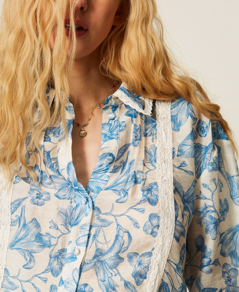 Camisa de flores con encaje Estampado Toile De Jouy Blanco Roto / Azul Med Mujer 261LM2SAA_13465_04