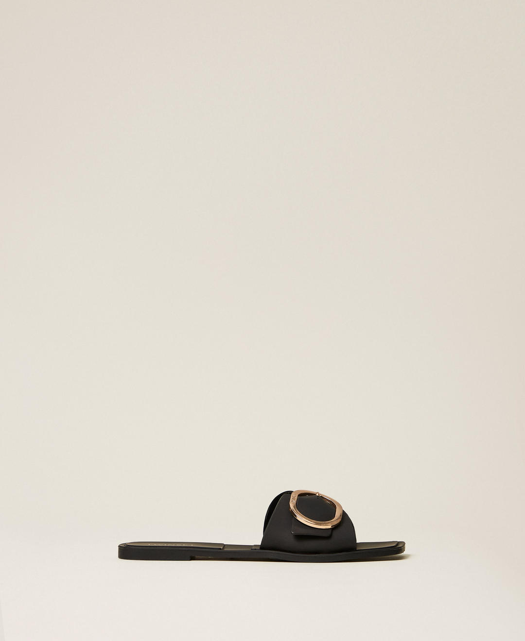 Sandales slides avec boucle siglée
