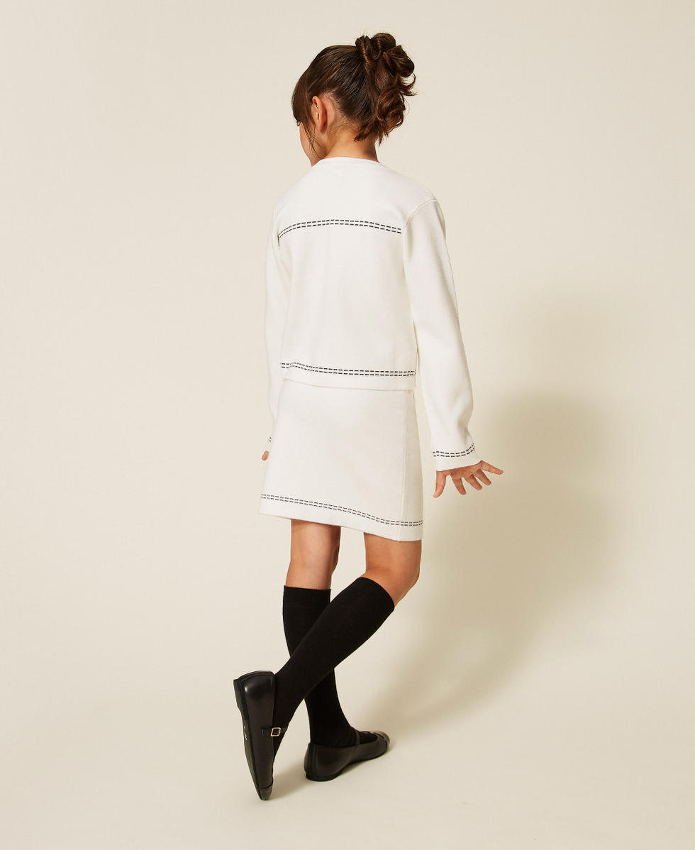 Kurzer Strickrock mit Nahtdetails "Schneewei&szlig;" / Schwarz M&auml;dchen 262GJ3021_13770_03