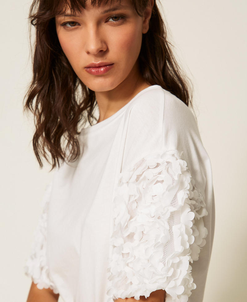 T-shirt z rękawami z tiulu z kwiatami Off White Kobieta 261AP2233_00526_03