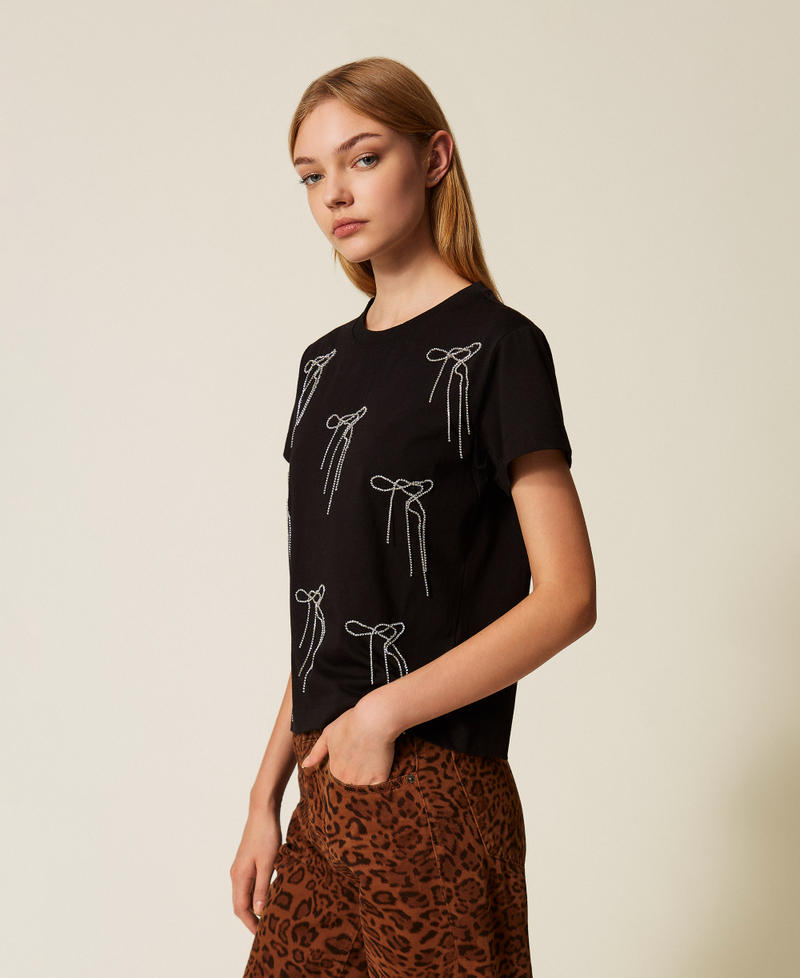 T-shirt avec broderie en nœud Noir Femme 252AP2020_00006_02