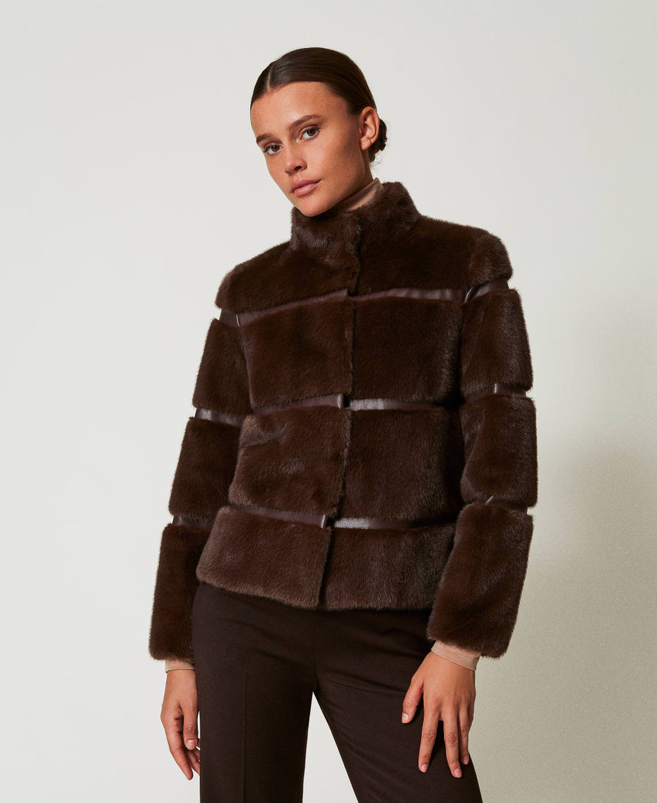 Short faux fur coat with inlays Woman, Brown | TWINSET Milano
