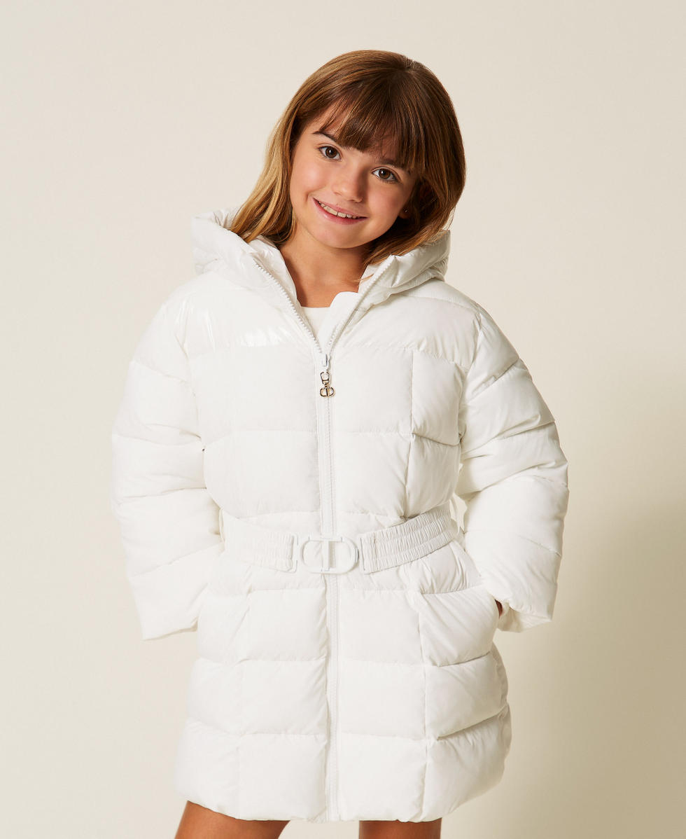 Girls' long puffer jacket with logo belt