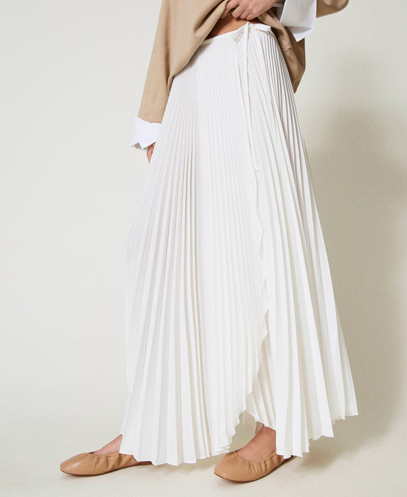 Pleated crêpe de Chine long skirt Mother Of Pearl Woman 251TP2424_00059_04