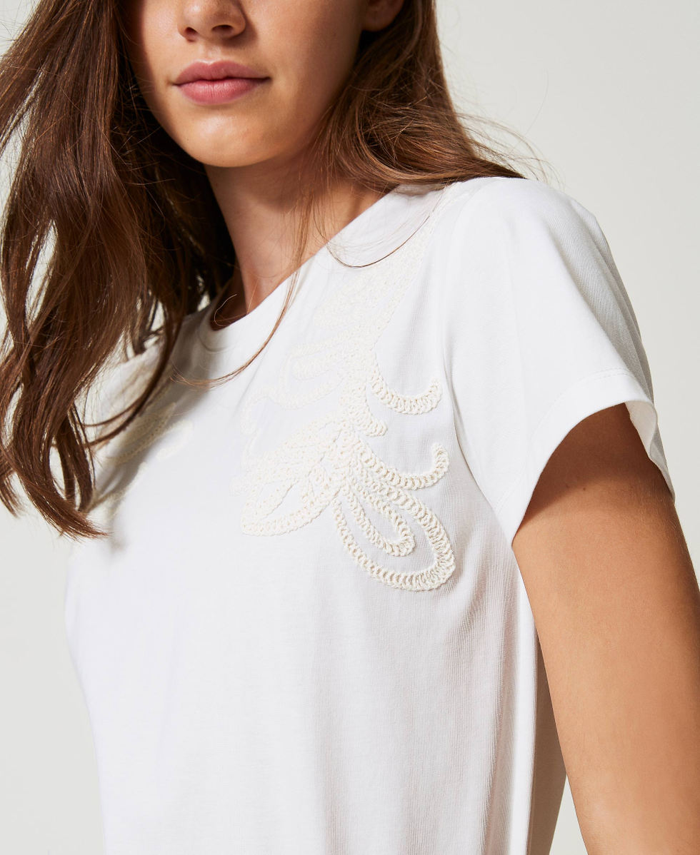 T-shirt with Cornely embroidery Mother Of Pearl Woman 251LB2FEE_00059_PD