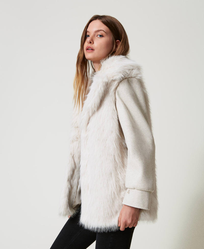Cappotto in panno e faux fur