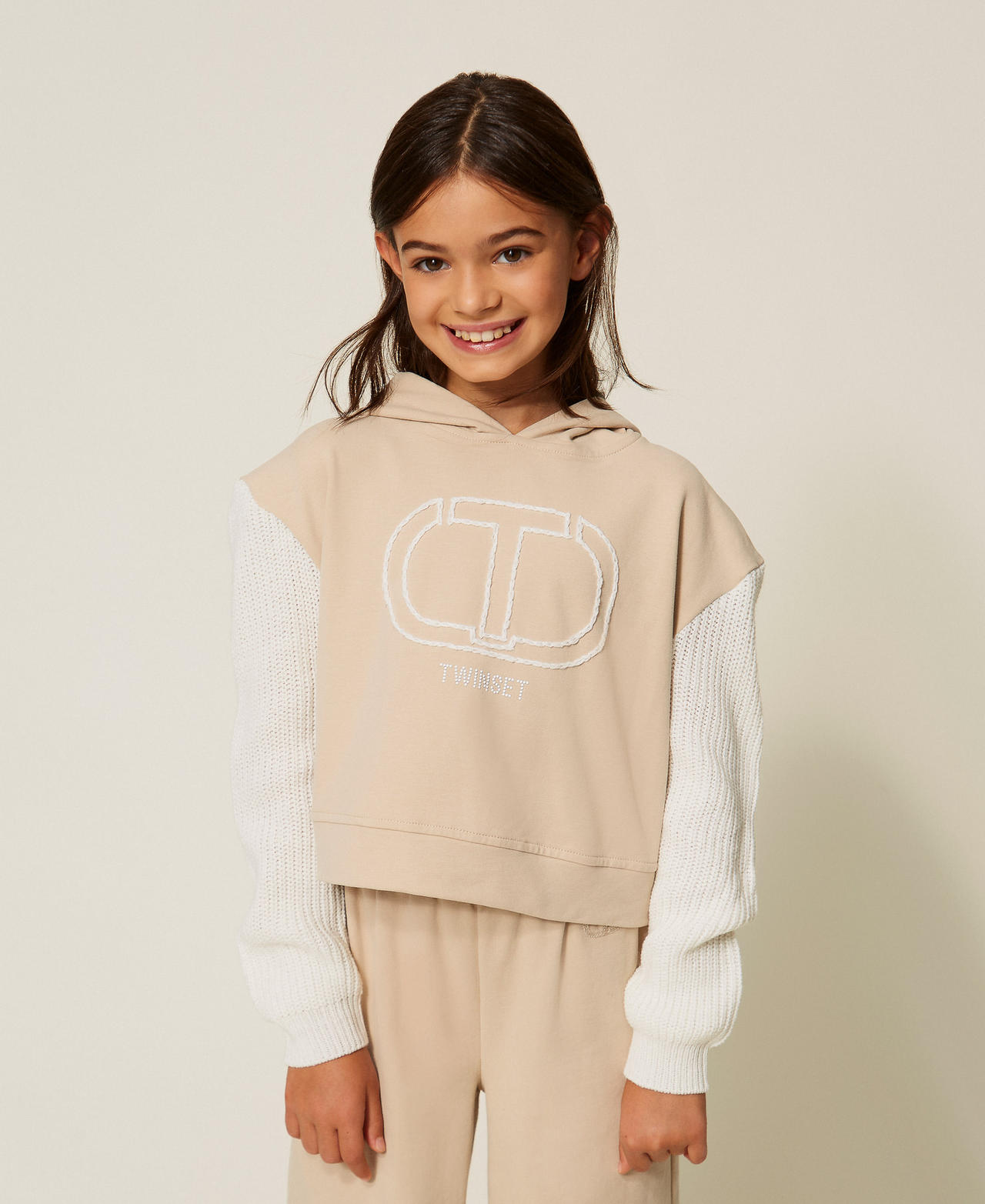 Hoodie with logo and knit sleeves Two tone Dark Crystal Sand/Milk Girl 252GJ206A_12720_01
