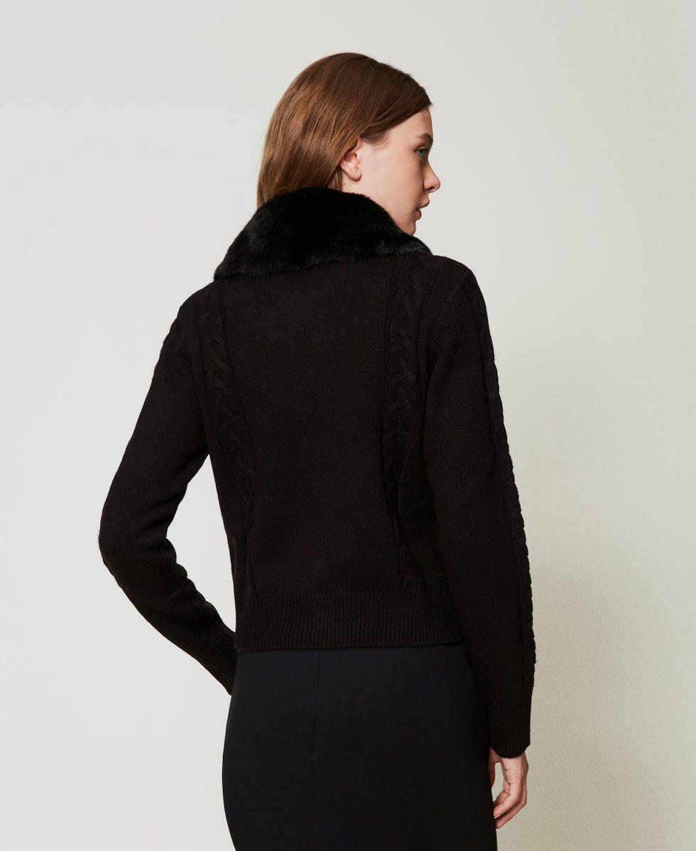Short cardigan with faux fur collar Woman, Black | TWINSET Milano