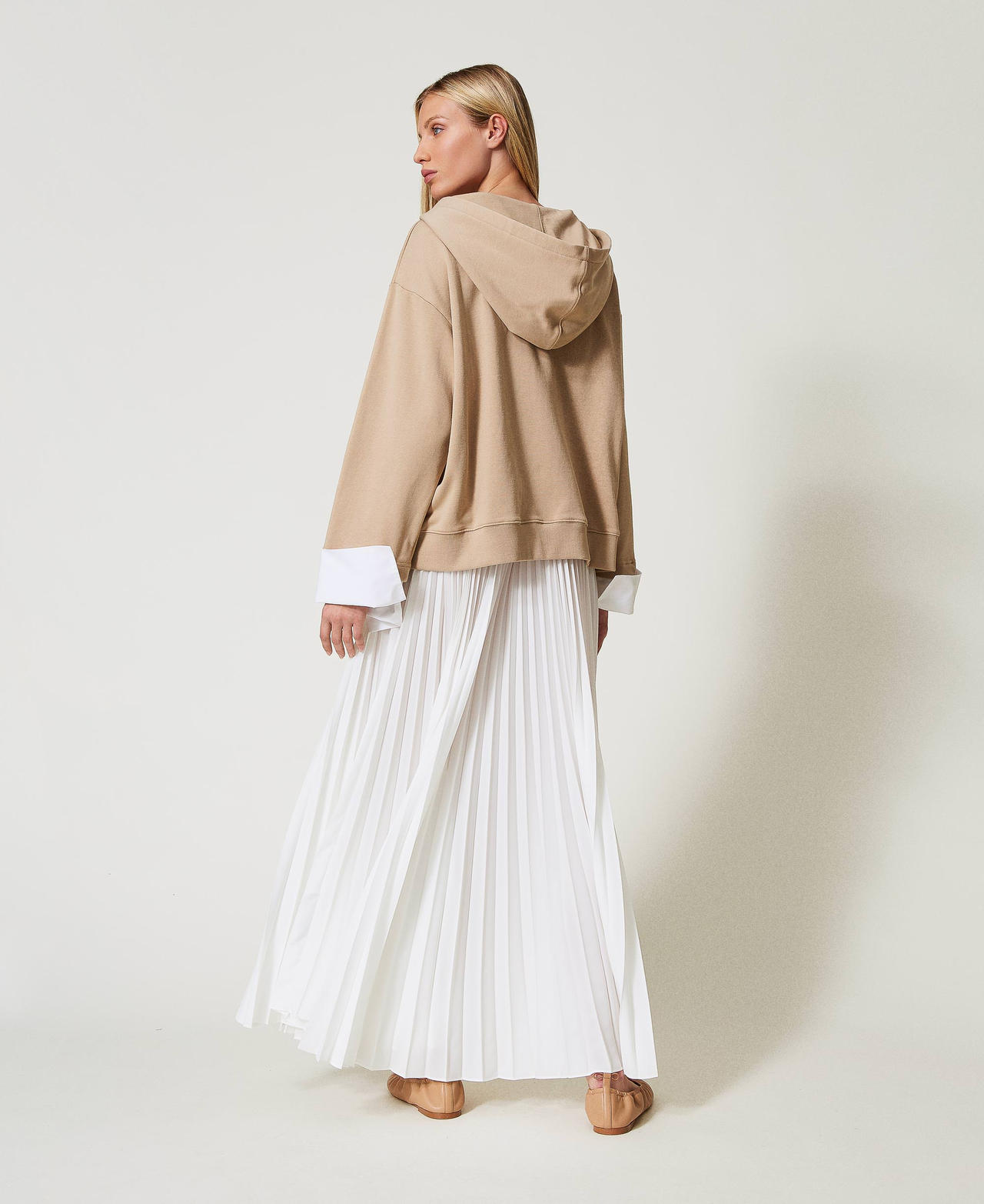 Pleated crêpe de Chine long skirt Woman, White | TWINSET Milano
