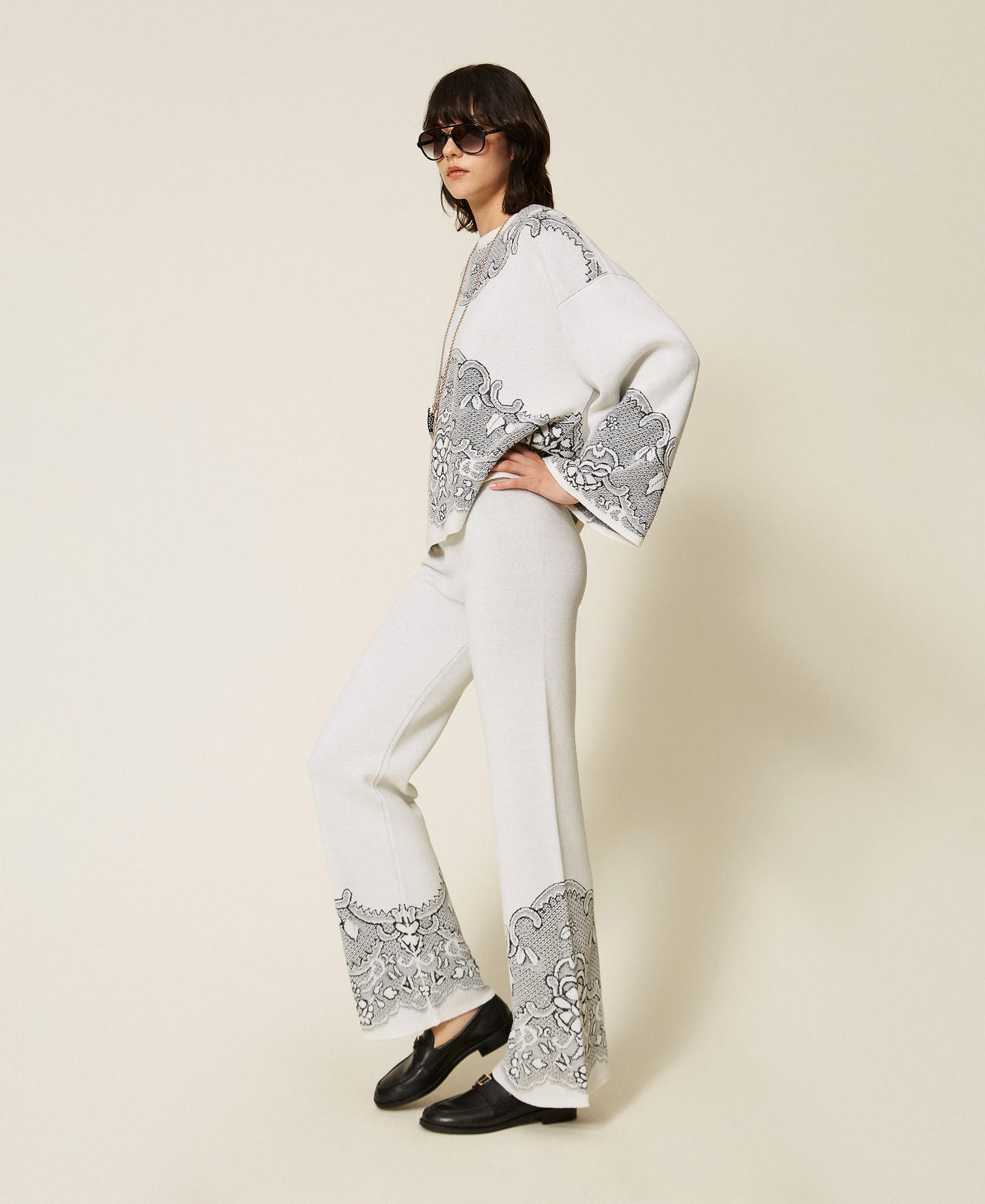 Jacquard wool blend knit trousers Mother of pearl/Black Jacquard Woman 262TP3523_13955_02