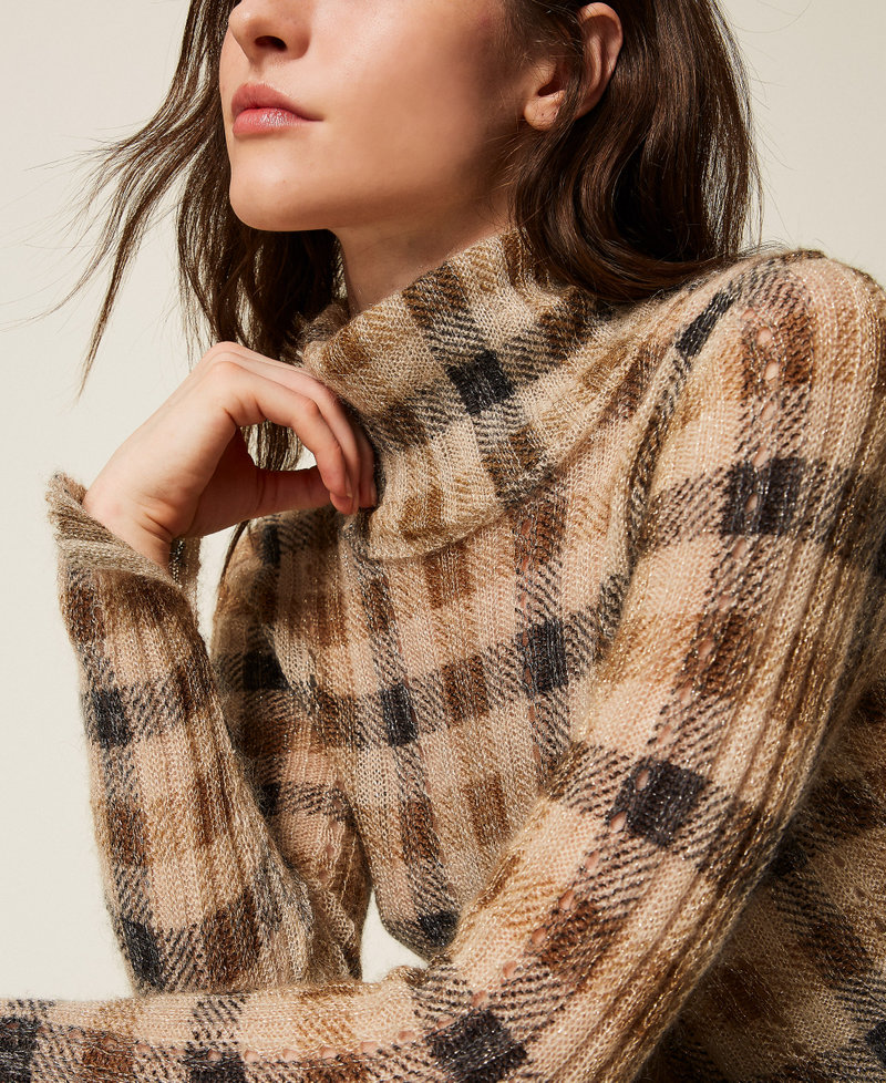 Sweter z domieszką moheru z nadrukiem Nadruk Check Camel / Czarny Kobieta 252TT3490_13042_04