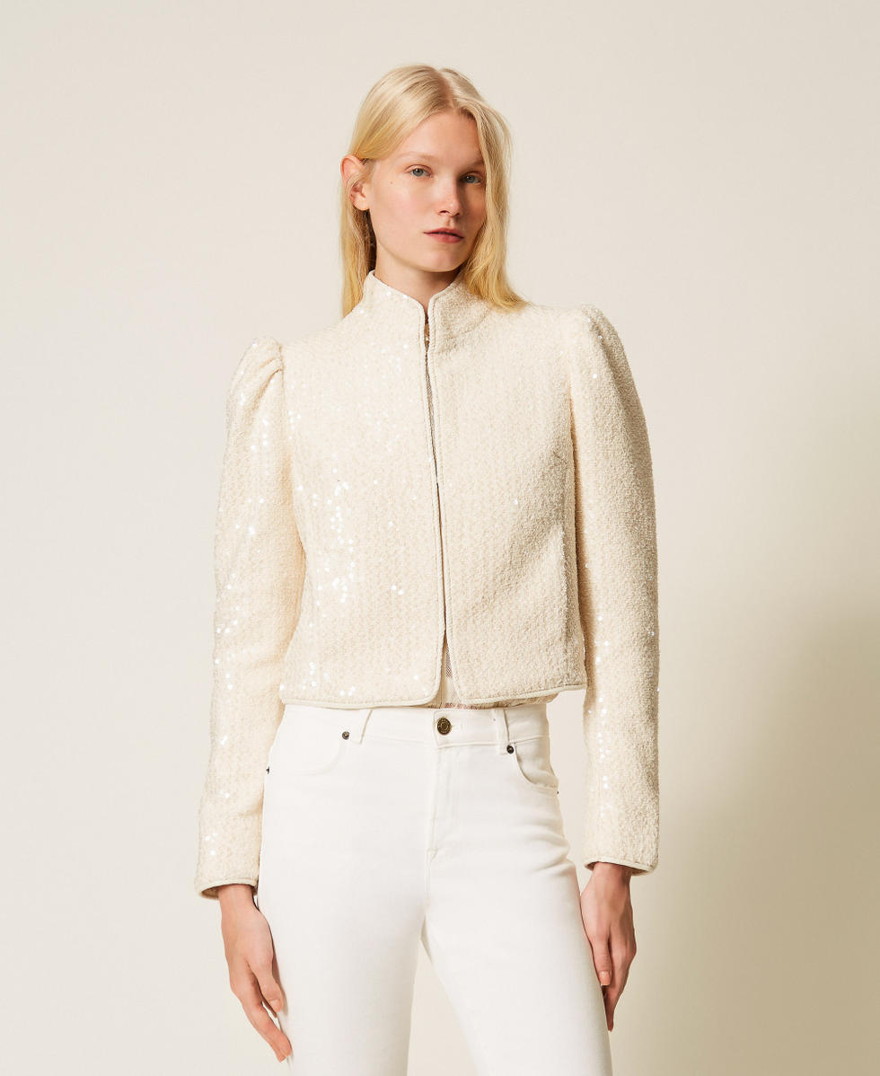 Boucl&eacute;-Jacke mit Pailletten Perlmutt Frau 261TP2621_00059_04