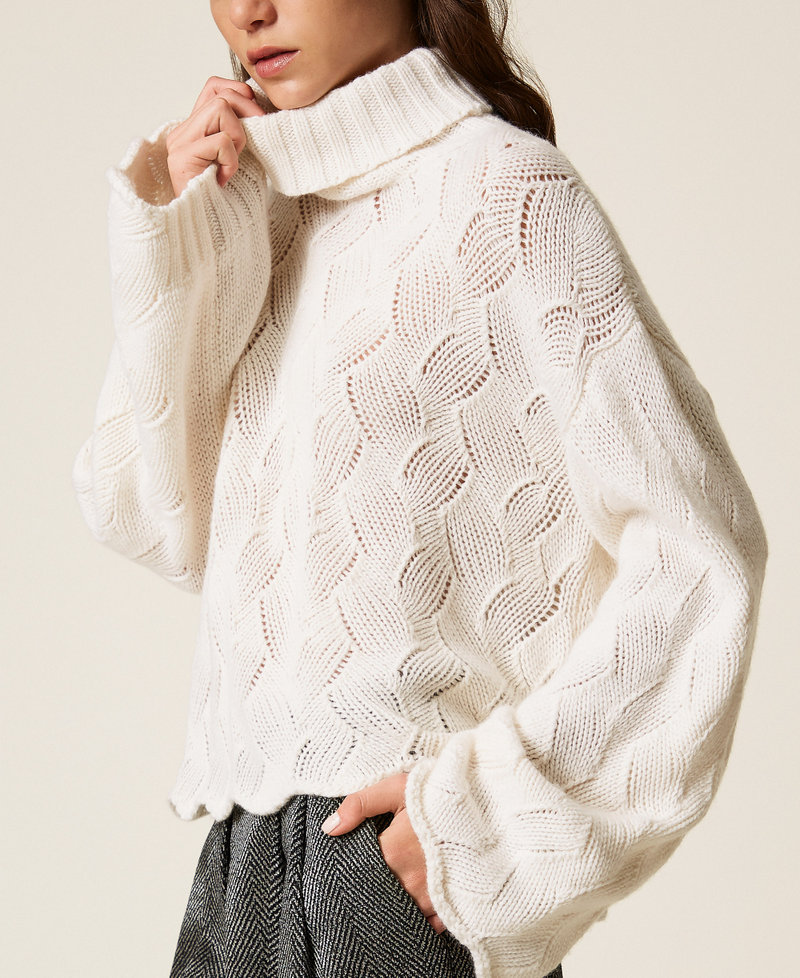 Wool blend turtle neck jumper with scalloped hem White Snow Woman 252TT3424_00282_04