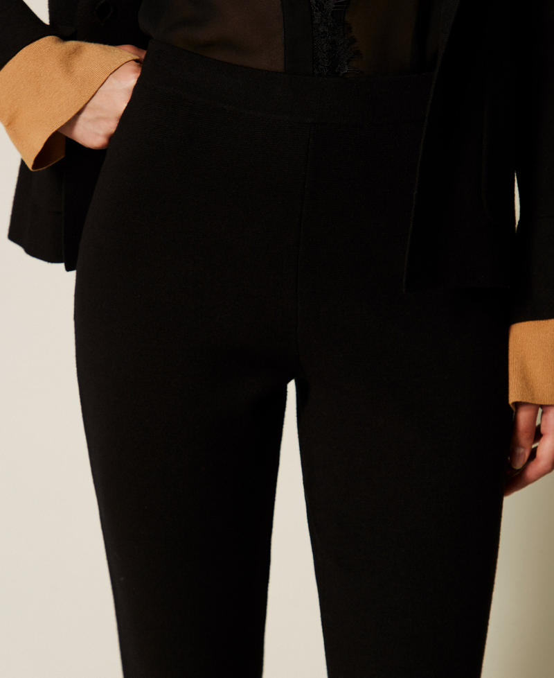 Flared knit trousers Black Woman 262AP3253_00006_04