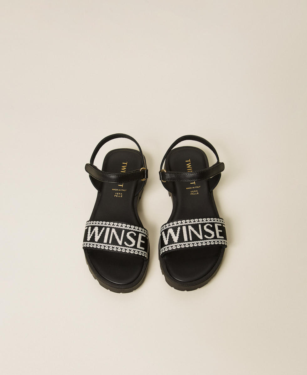 Sandali in pelle con logo jacquard Nero Bambina 261GCJ04C_00006_04