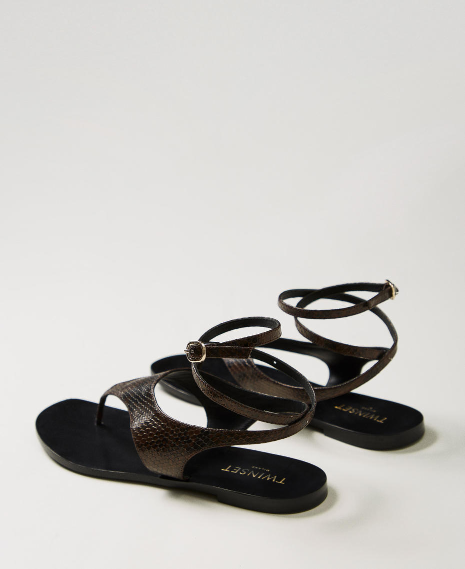Sandali flat infradito in pelle Pitone Chocolate Donna 251TGT170_12383_03