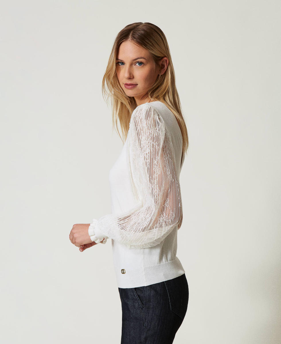 Dual-use jumper with lace sleeves White Snow Woman 242TT3162_00282_02