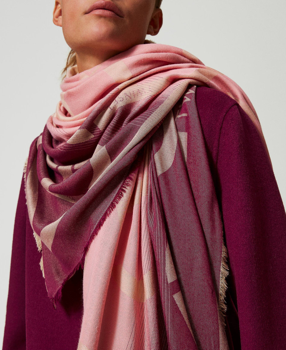 Jacquard kefiah with Oval T Multicolour Red Plum / Crayola Pink / Cupcake Pink Woman 242TA4500_11882_S0