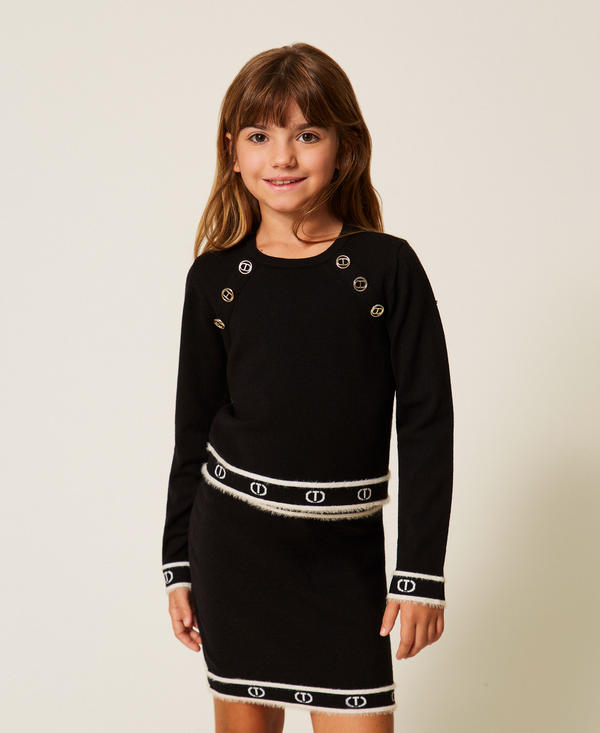 Pull avec boutons Oval T