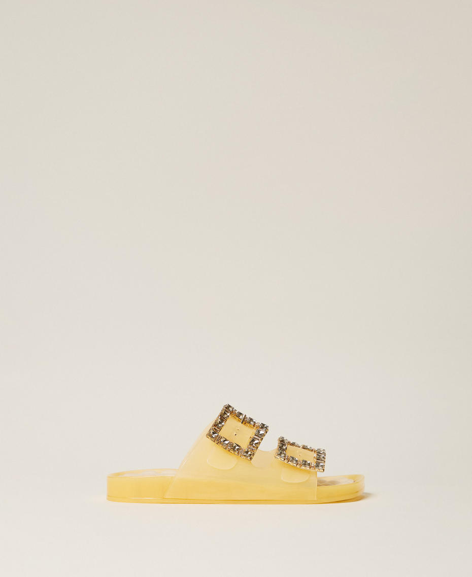Slide-Sandale mit Schmuckschnallen &bdquo;Corn Cream&ldquo;-Gelb Frau 261LMT012_13415_01