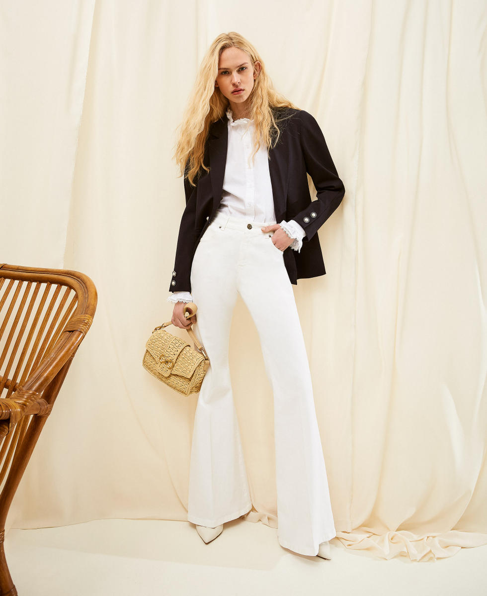 Flared-Hose aus Bull-Denim