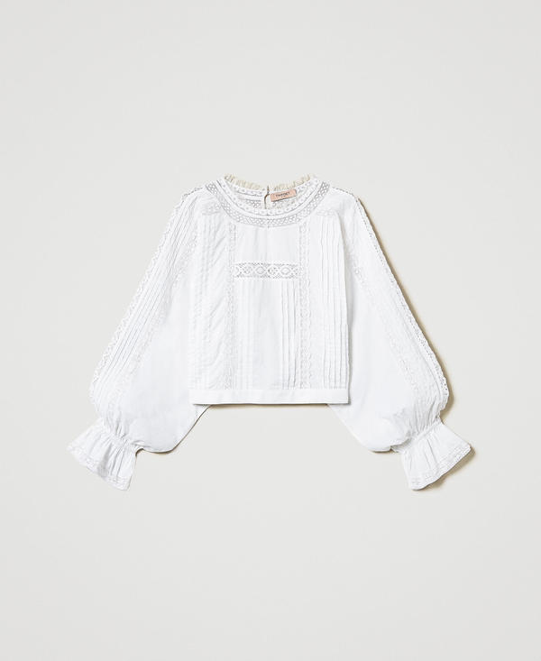 Blusa in mussola con ricamo