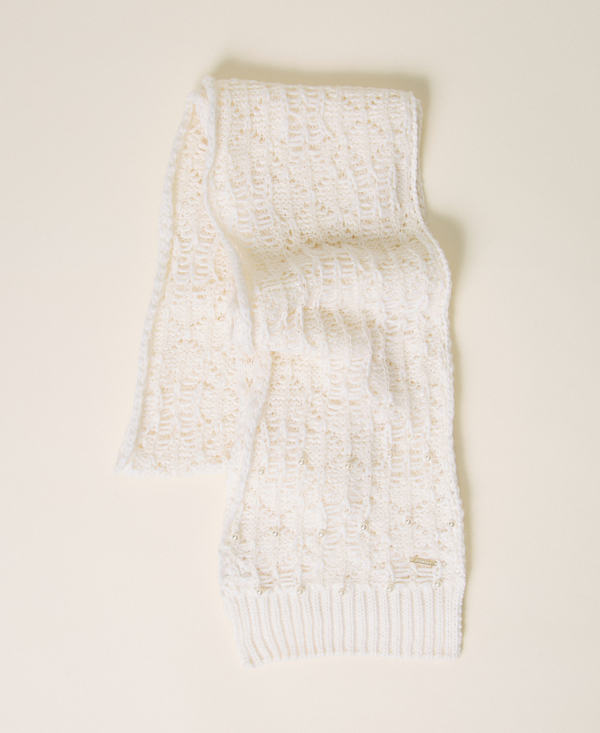 Knit scarf with pearls