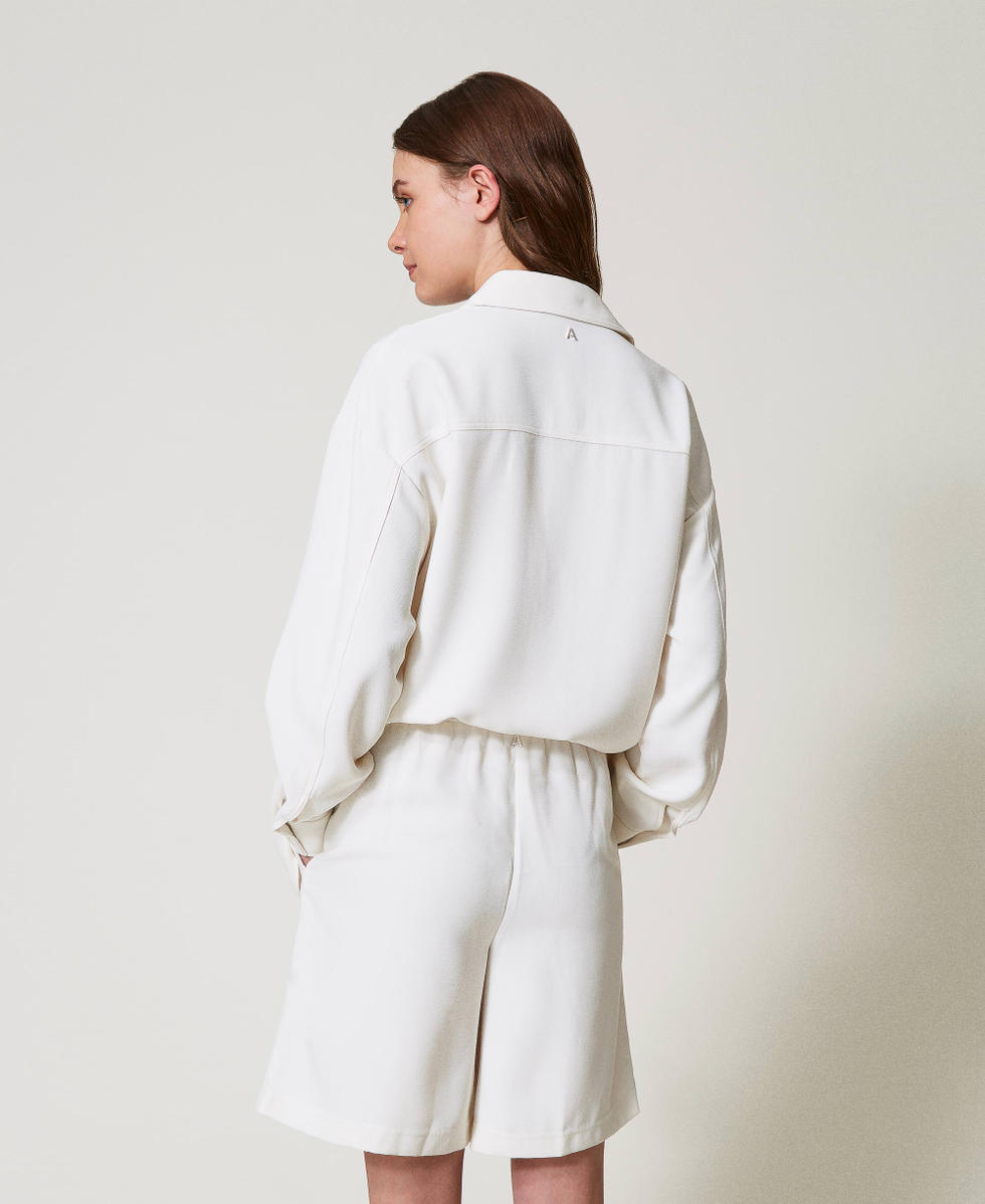 Cr&ecirc;pe piquet shorts Sugar White Woman 251AP2331_00632_02