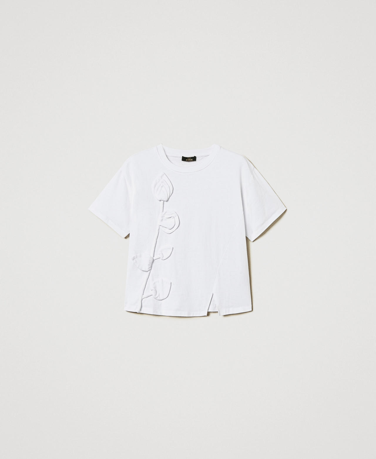 T-shirt with hand embroidery "Papers" White Woman 251AP2460_00840_0S